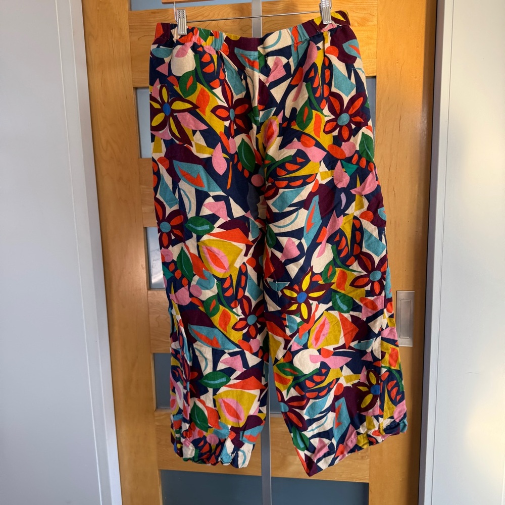 Velvet Multicolor Abstract Pattern Garment - Picture 4 of 5